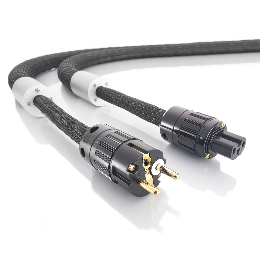 produktbild_in-akustik_referenz-ac-2405-air-schuko-c15-basic_007651610par_2000px_3.webp