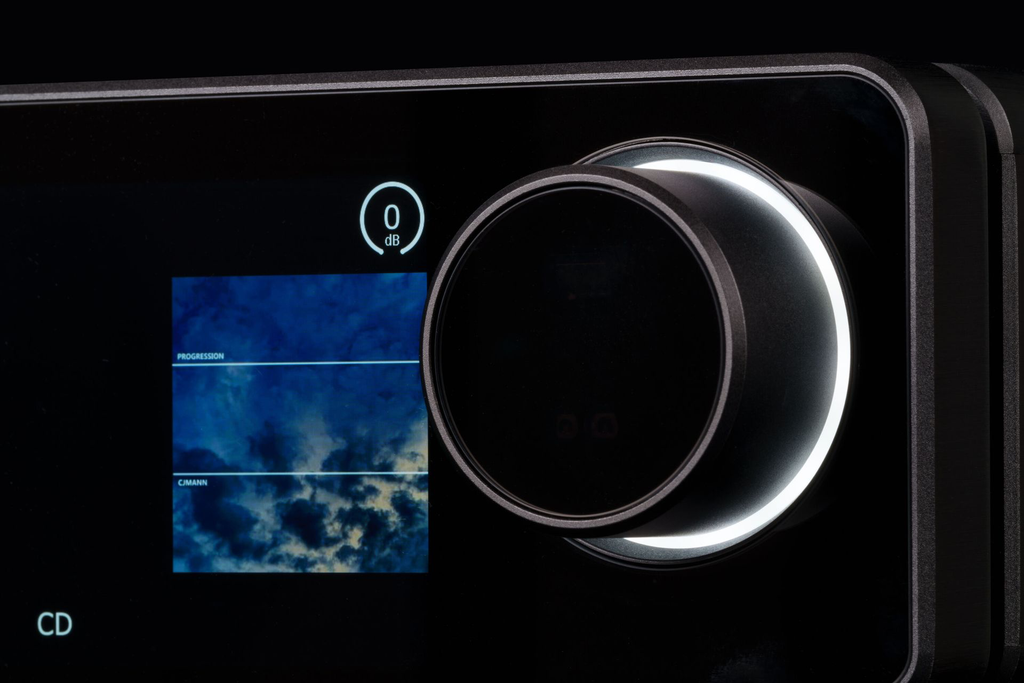 Cyrus 40 ST CloseUp SelectorV2-large.webp