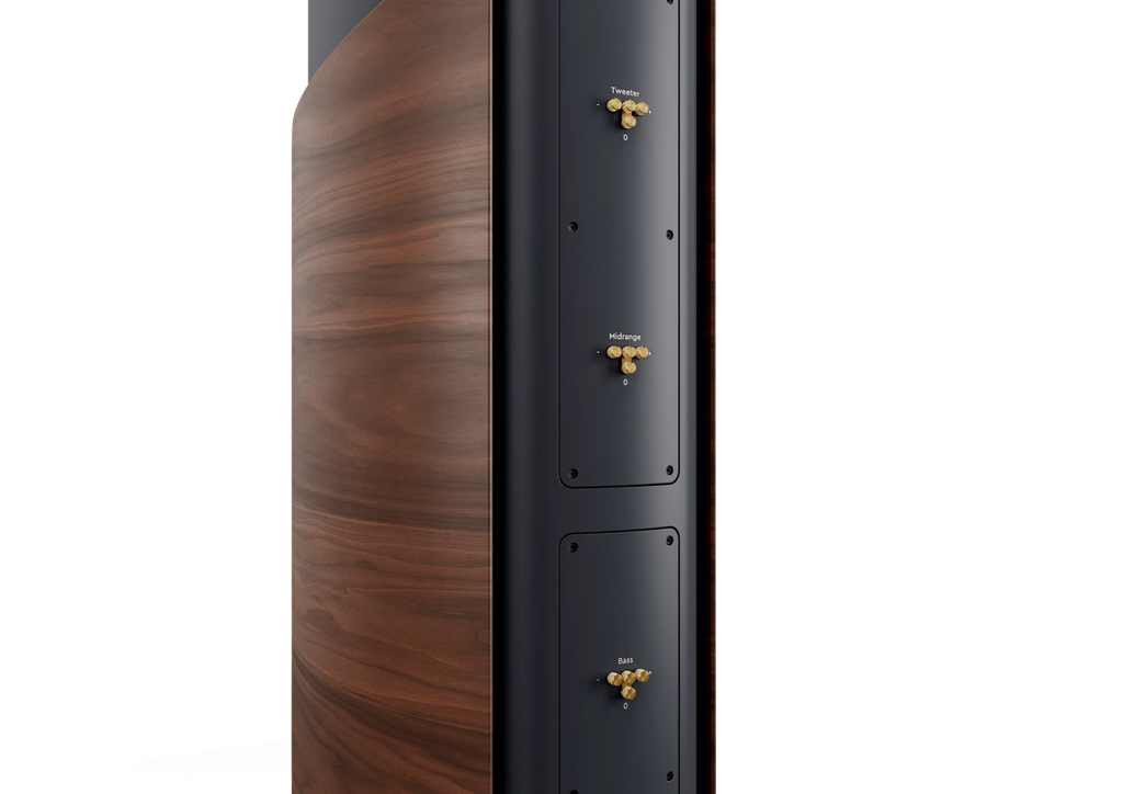 Reference_Alpha2_MidnightBlue_Detail-RC-Panel_2024_1920x1920.png.webp